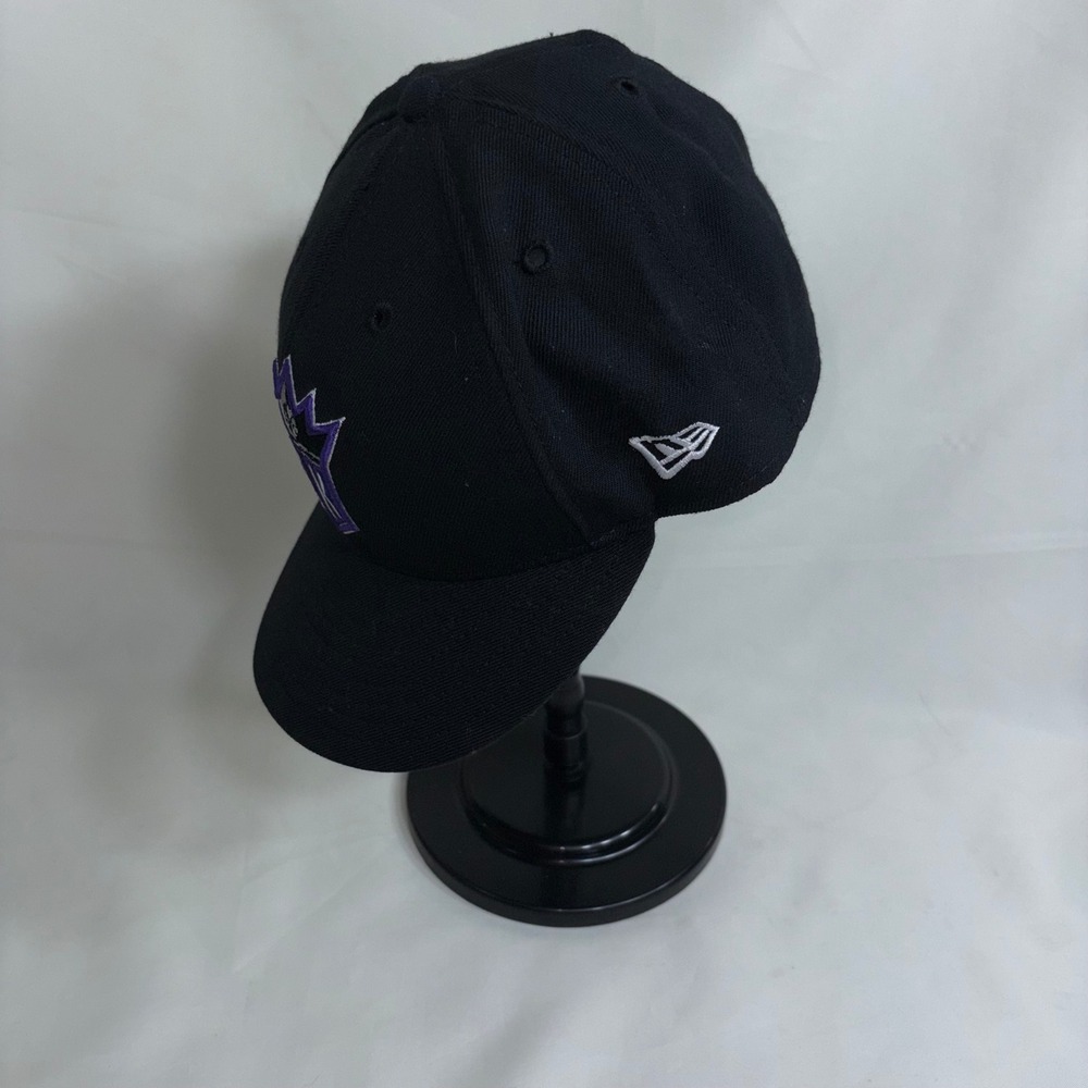 Vintage New Era Sacramento Kings NBA Fitted Hat Black Purple Silver Size 7 1/2 - Picture 3 of 16